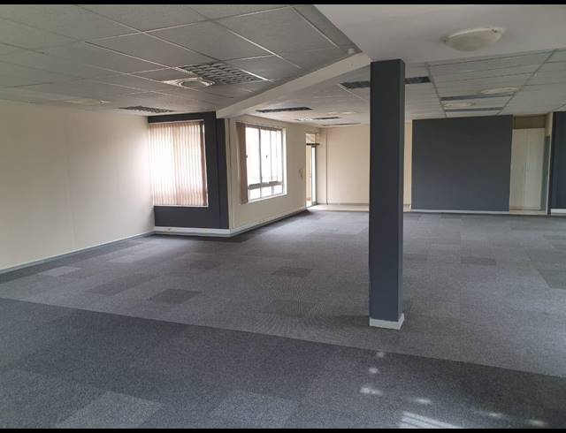 200M² OFFICE TO LET IN DURBANVILLE CENTRAL